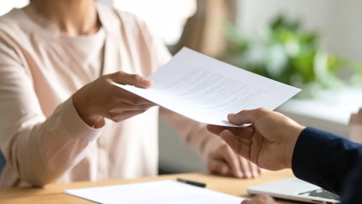 Übergabe eines schriftlichen Angebots